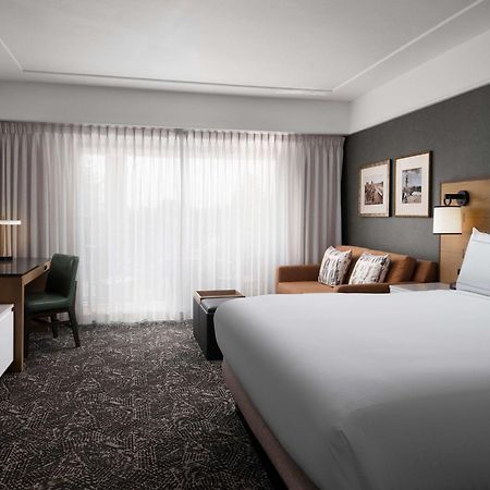 Hilton Stockton Hotel Exterior foto