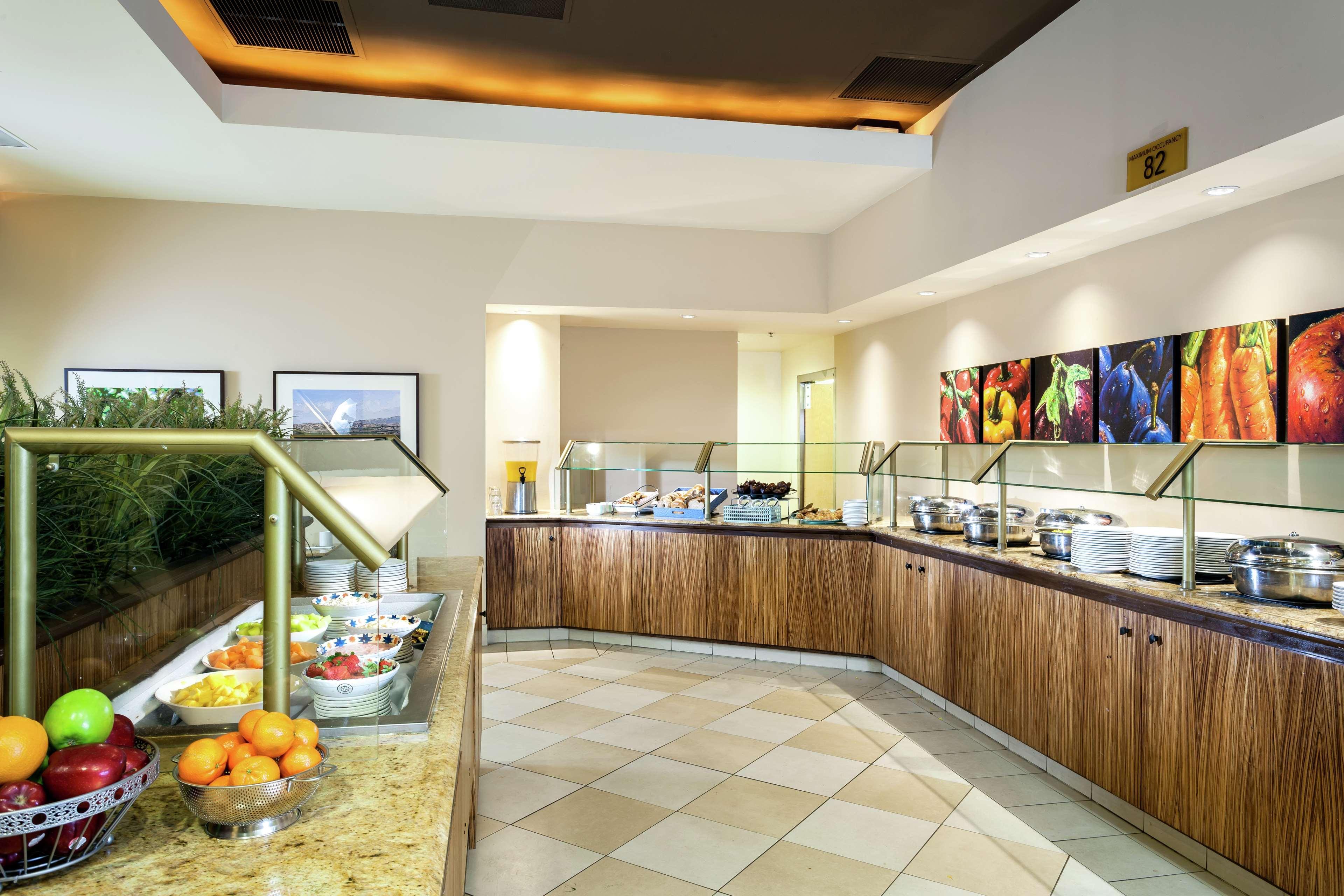 Hilton Stockton Hotel Exterior foto