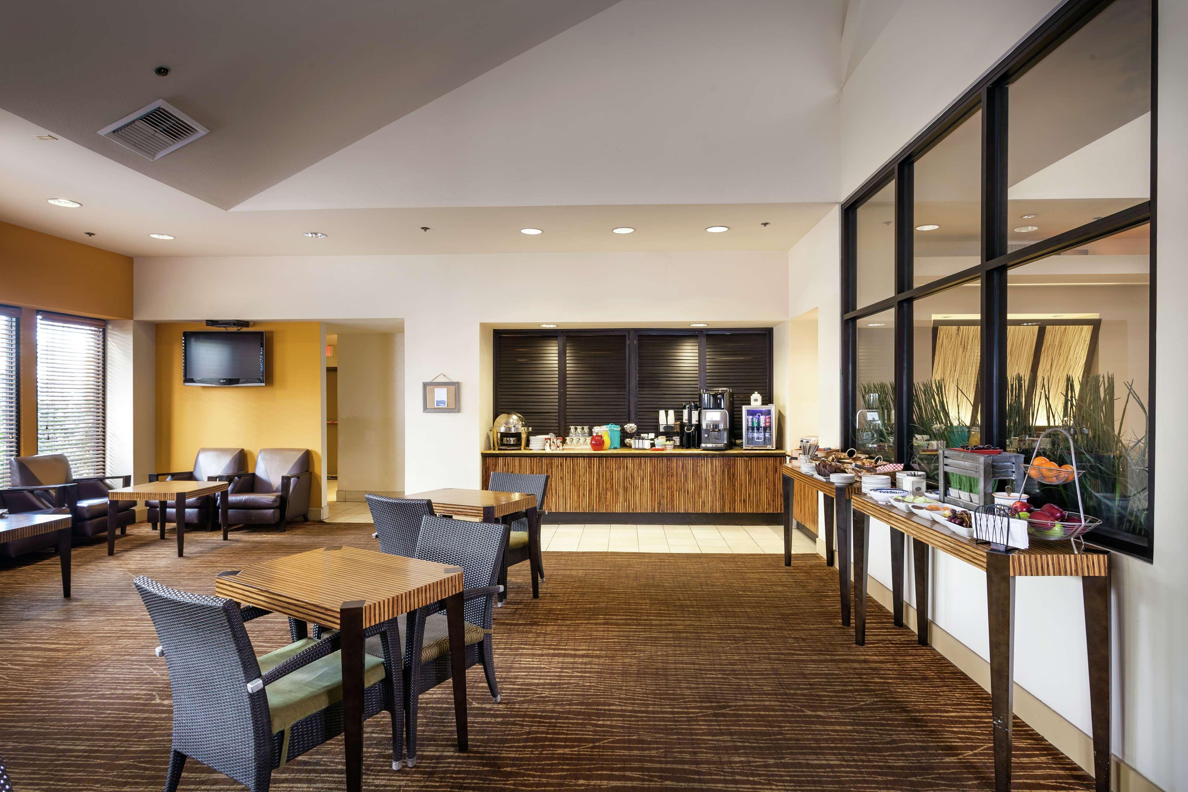 Hilton Stockton Hotel Exterior foto