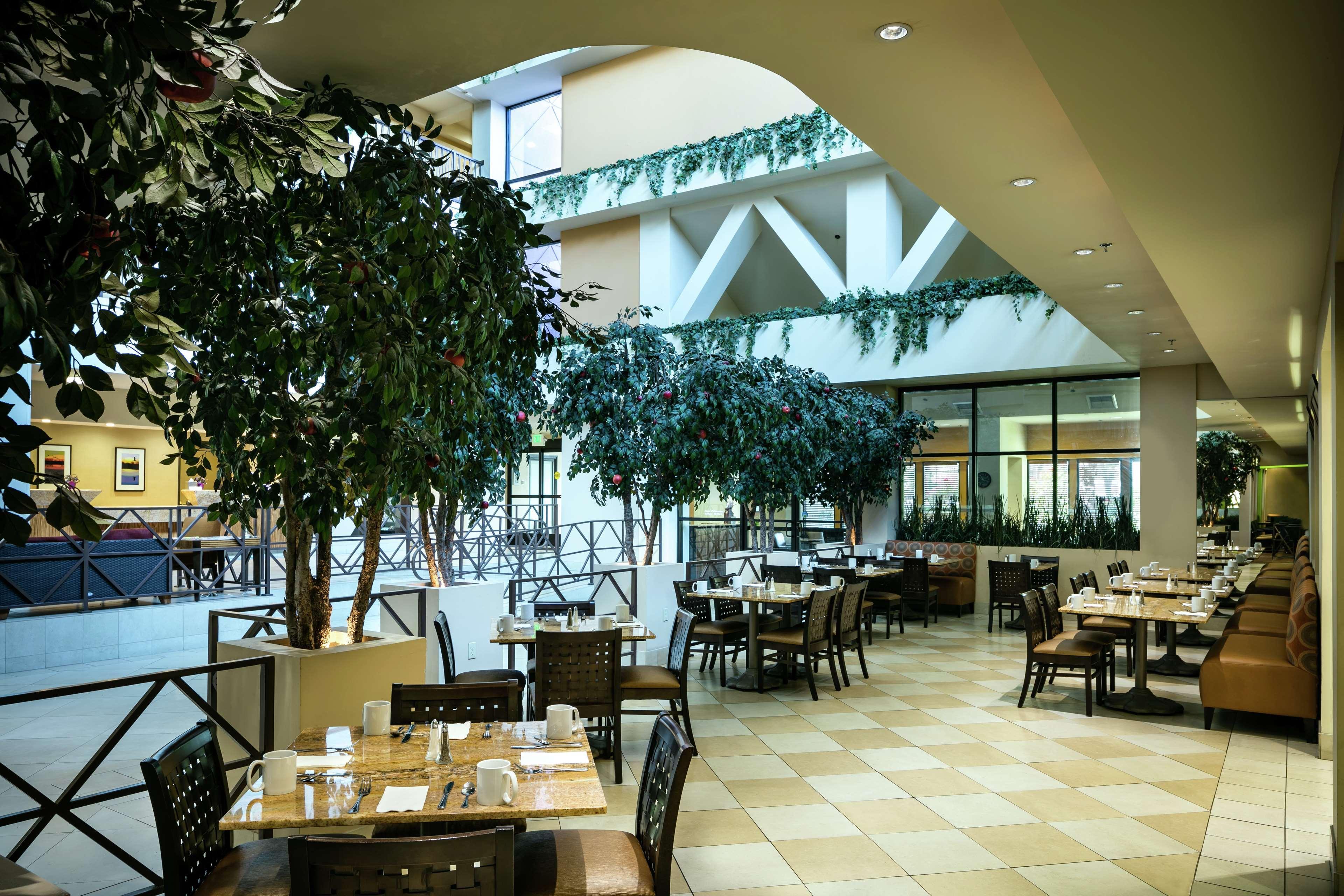 Hilton Stockton Hotel Exterior foto