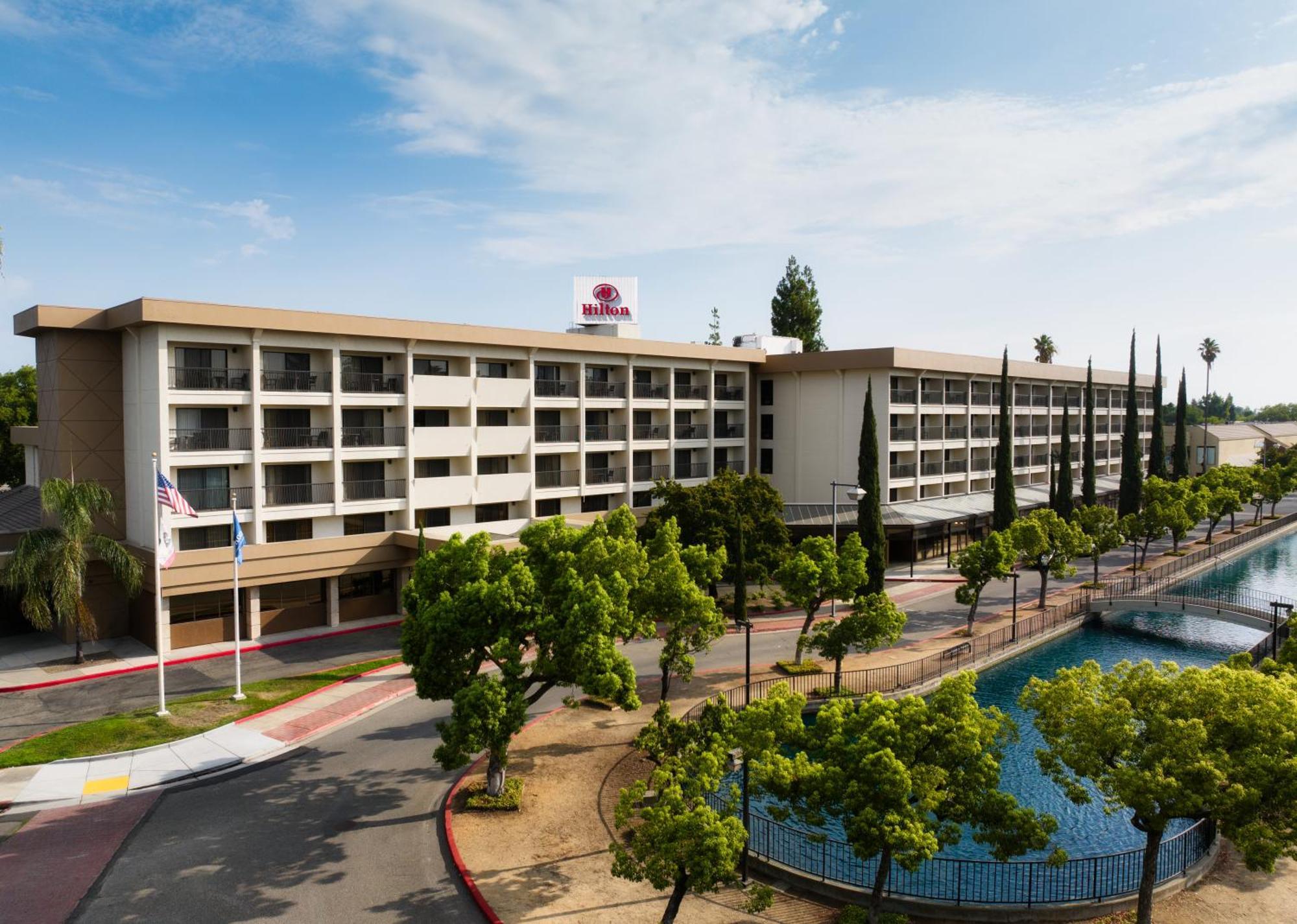 Hilton Stockton Hotel Exterior foto